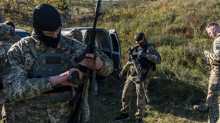 রাশিয়ায় সেনা ট্রেনিং ক্যাম্পে বন্দুক হামলায় নিহত ১১ ও আহত ১৫