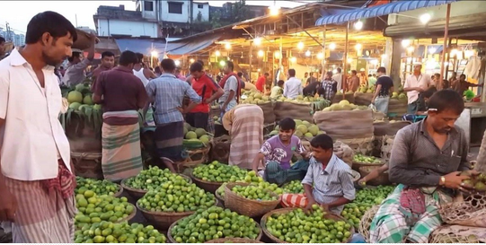 নিম্নআয়ের মানুষের কপালে চিন্তার ভাঁজ: বাজারে নেই স্বস্তি