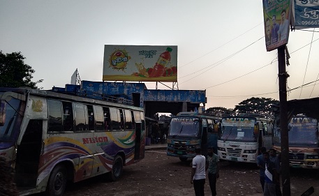 সাতক্ষীরা থেকে খুলনা রুটে গণপরিবহন চলাচল বন্ধ, চরম ভোগান্তিতে যাত্রীরা