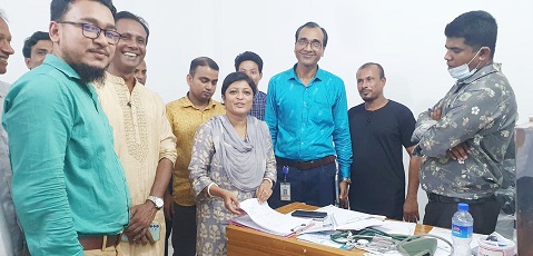 চৌদ্দগ্রামে ভ্রাম্যমাণ আদালতের অভিযানে ভুয়া এমবিবিএস ডাক্তার আটক