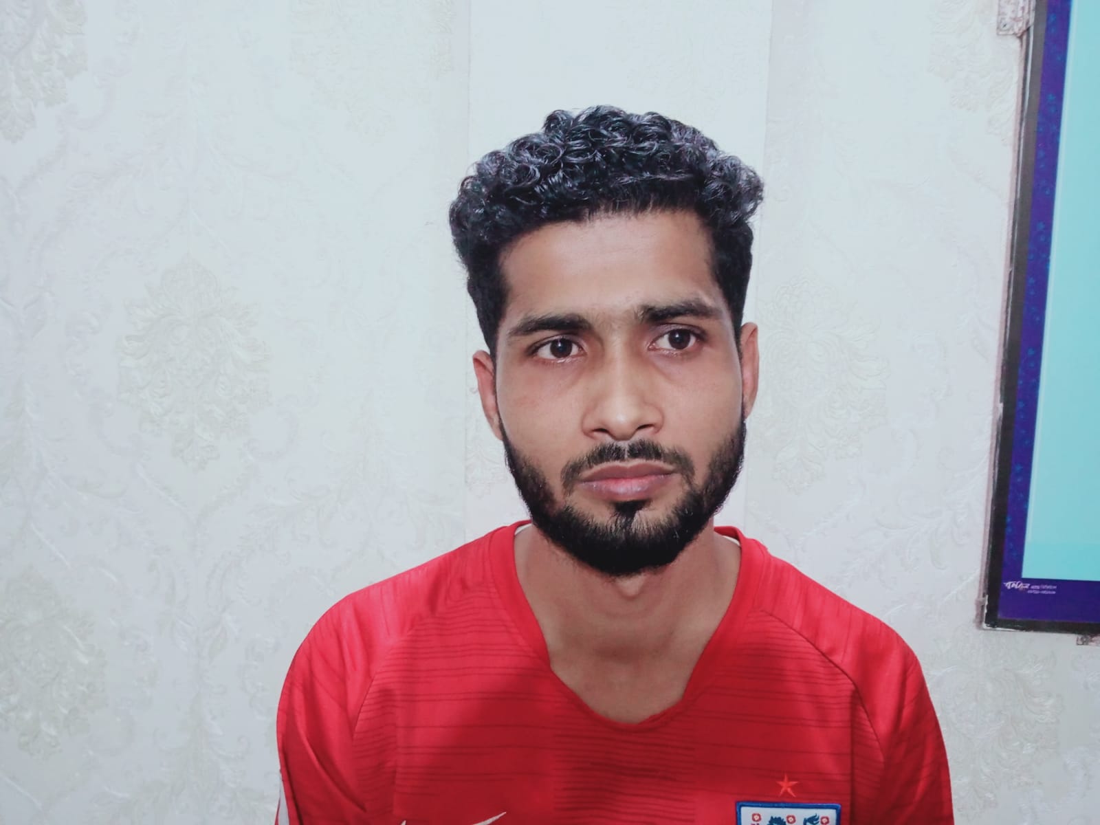 নোয়াখালীতে স্কুলছাত্রীকে ছুরিকাঘাত: জড়িত সন্দেহে ছাত্রদল নেতা গ্রেফতার