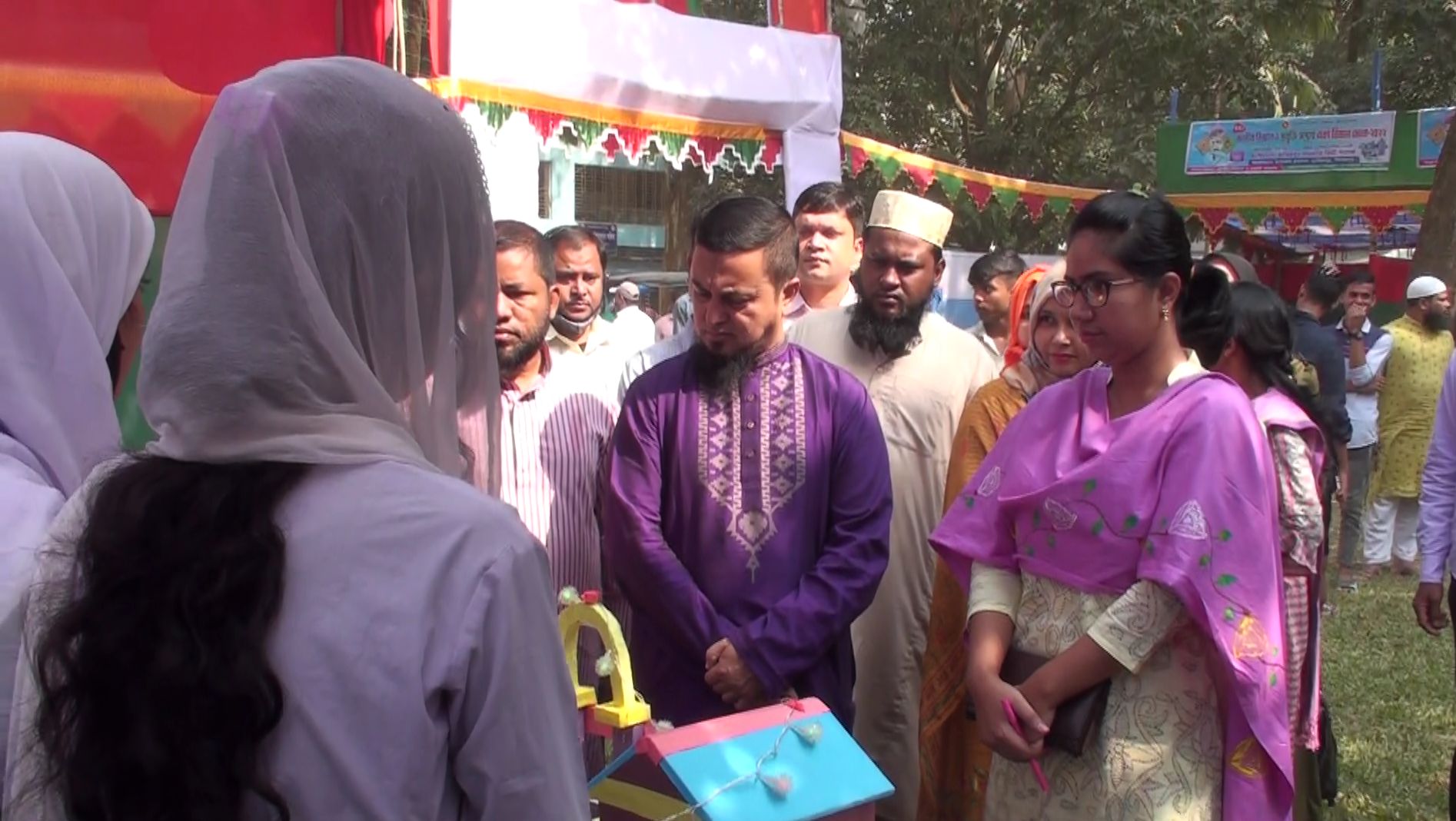 হিলিতে ২ দিনব্যাপী জাতীয় বিজ্ঞান ও প্রযুক্তি মেলা শুরু