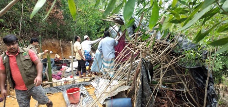কক্সবাজার উত্তর বনবিভাগ পিএমখালীতে দখল উচ্ছেদ  নতুন বাগান