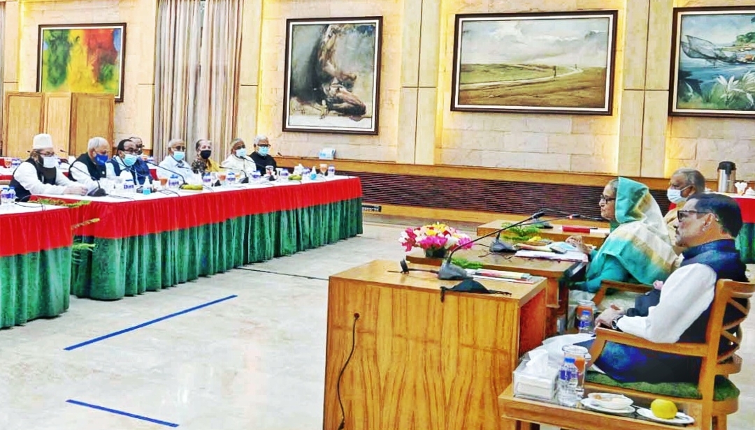 বিনা পয়সায় ভ্যাকসিন নিয়েছে, চিকিৎসা নিয়েছে, এখন তারা প্রশ্ন ওঠায় যে টাকা গেল কোথায়? :শেখ হাসিনা