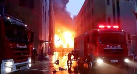 চীনে কারখানায় অগ্নিকাণ্ড: মৃত ৩৬, নিখোঁজ ২