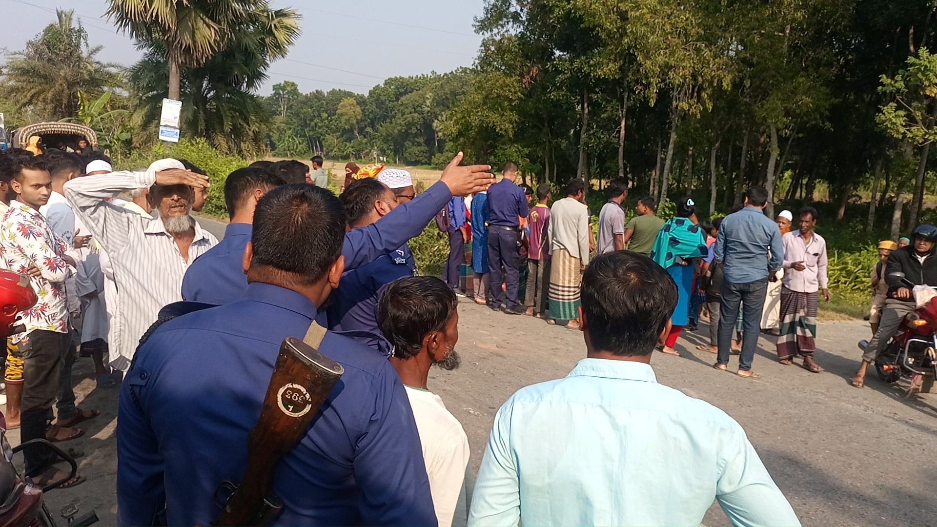 ফরিদপুরে সড়ক দূর্ঘটনায় মোটরসাইকেল চালক নিহত