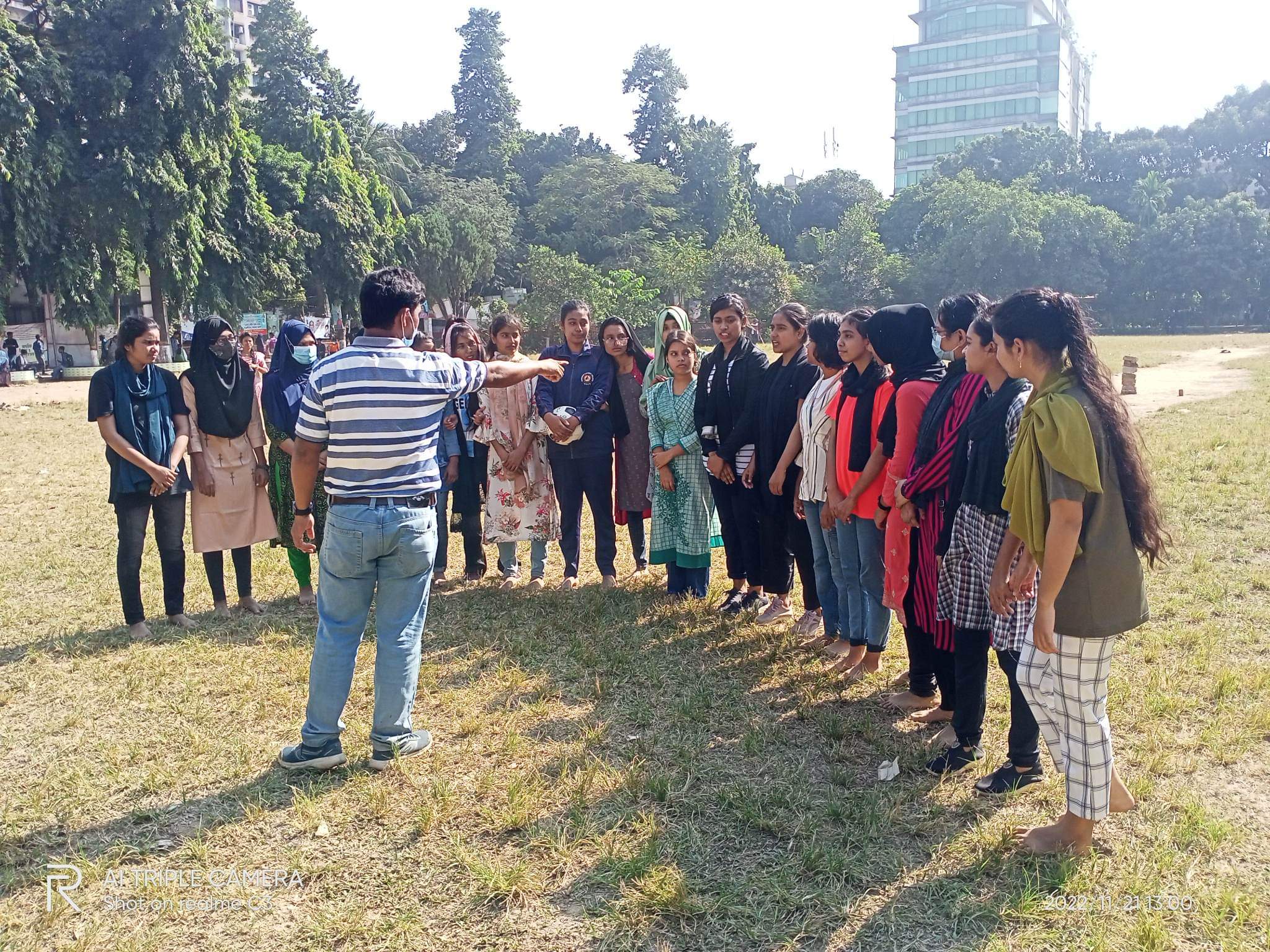 তিতুমীর কলেজে প্রথমবারের মত অনুষ্ঠিত হতে যাচ্ছে মেয়েদের ফুটবল