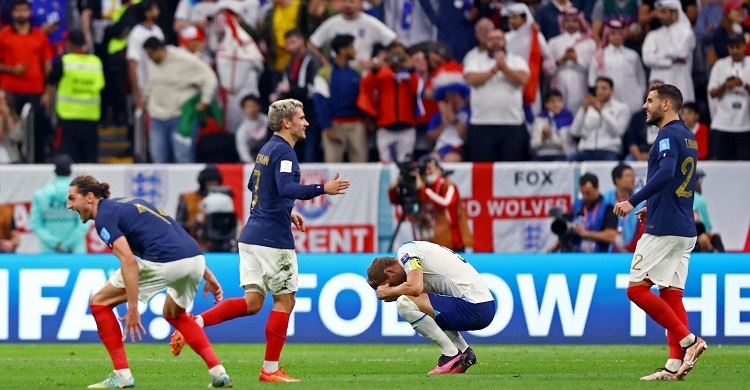 ইংলিশদের স্বপ্ন শেষ করে বিশ্বকাপের সেমিফাইনালে ফ্রান্স