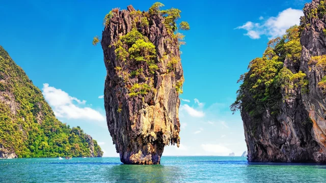 থাইল্যান্ডের পর্যটন খাত চাঙ্গা হতে শুরু করেছে : বছরে কোটি পর্যটক