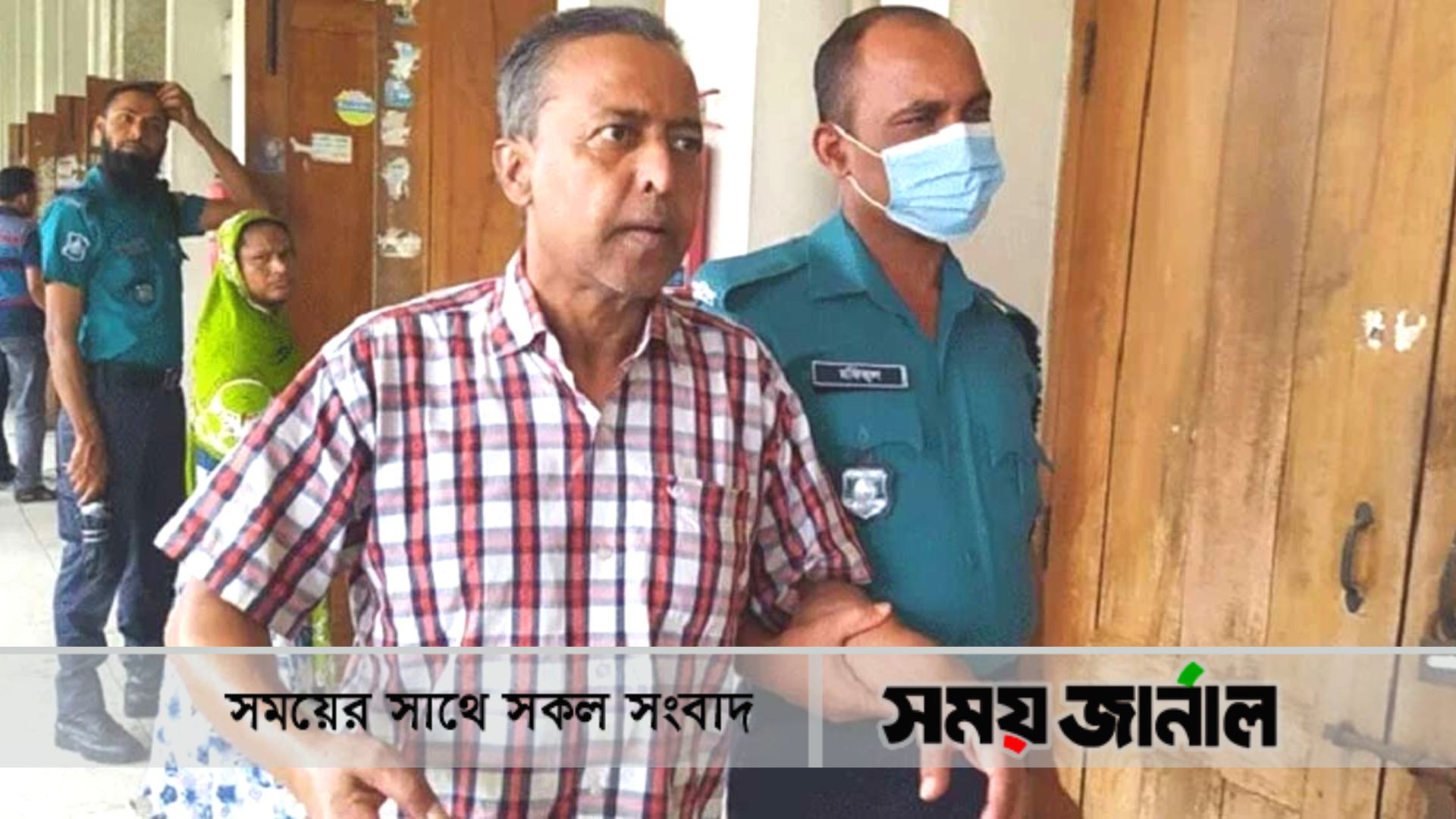 সোনালী ব্যাংকের সাবেক এমডিসহ নয়জনকে ১৭ বছর করে কারাদণ্ড