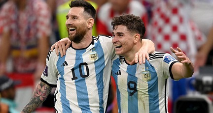 মেসি জাদুতে উড়ে গেল ক্রোয়েশিয়া