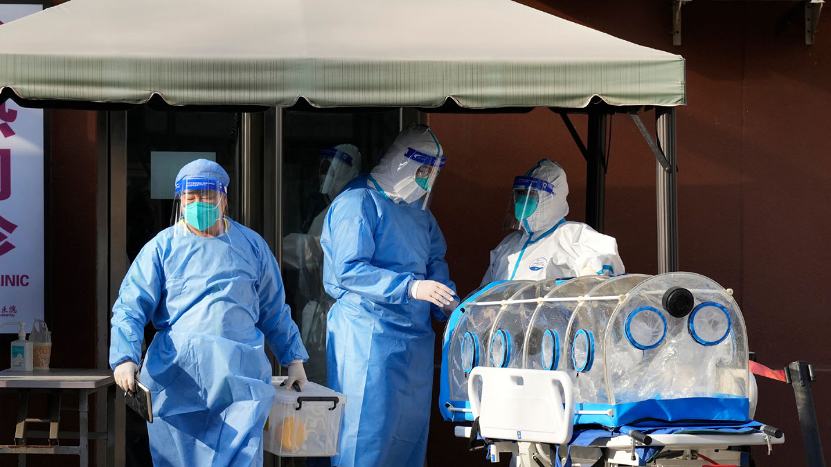 করোনায় চীনে আগামী বছরে ১০ লাখ মানুষের মৃত্যুর আশঙ্কা