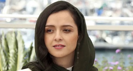 বিক্ষোভে সমর্থন করায় ইরানের বিখ্যাত অভিনেত্রী গ্রেফতার