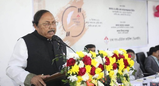 বাধা পেয়েও আপসহীন ভূমিকা পালন করেন সাংবাদিকরা