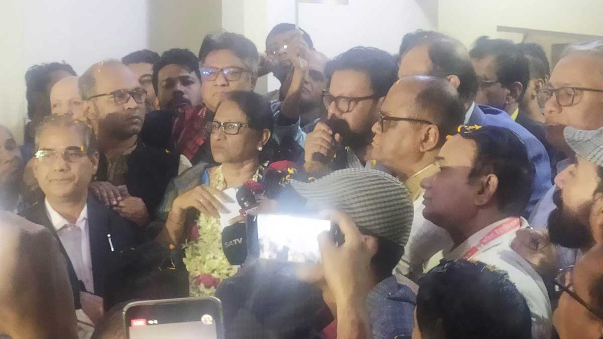 আবারও প্রেস ক্লাবের সভাপতি ফরিদা ইয়াসমিন, সম্পাদক হলেন শ্যামল দত্ত