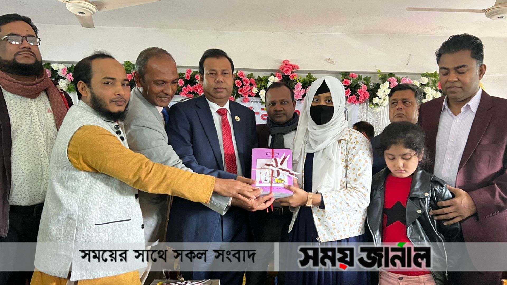 নোয়াখালীতে বই উৎসব, ৩৬ লাখ নতুন বইয়ের ঘাটতি