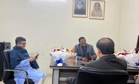 কবির বিন আনোয়ার বসলেন এইচ টি ইমামের চেয়ারে