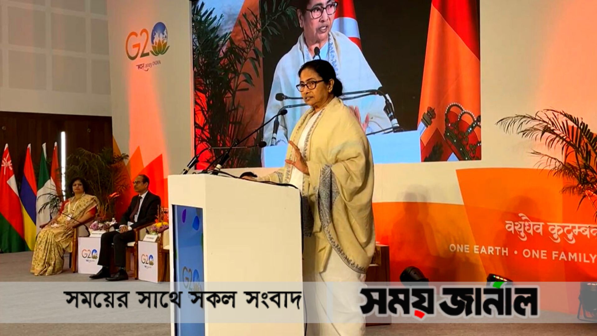 বাংলাদেশ-ভুটান-নেপালের প্রবেশদ্বার পশ্চিমবঙ্গ: মমতা