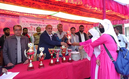 মোরেলগঞ্জে স্কুল মাদ্রাসা ক্রীড়া প্রতিযোগীতা পুরস্কার বিতরণ