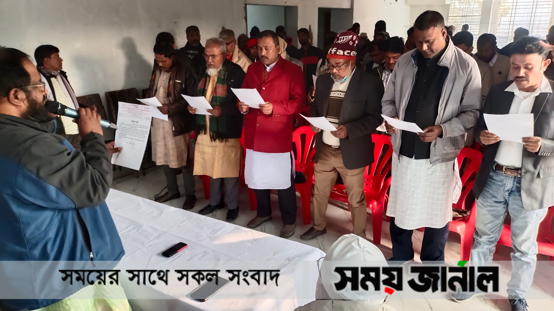 ট্রাক ক্যাংকলরি কাভার্ডভ্যান ও ট্রাক্টর শ্রমিক ইউনিয়নের নবনির্বাচিত শপথ সম্পন্ন