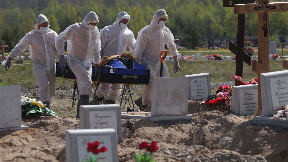 করোনায় শনাক্ত নামল সোয়া লাখে