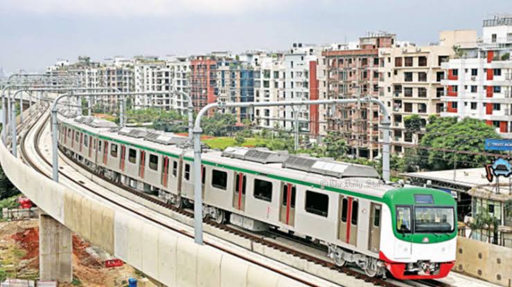 আজ থেকে মেট্রোরেল থামবে পল্লবীতেও