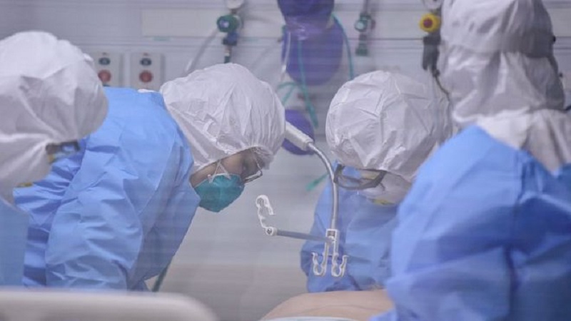 বিশ্বে করোনায় মৃত্যু নেমেছে হাজারের নিচে