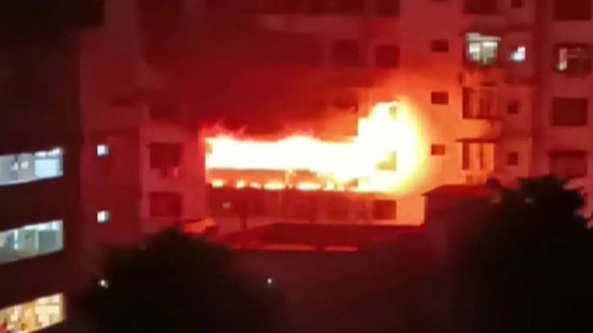 ভারতে বহুতল ভবনে আগুন, নিহত ১৪ আহত ১১