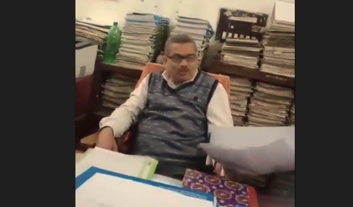 টাকা ছাড়া মেলে না ওয়াজ মাহফিলের অনুমতি