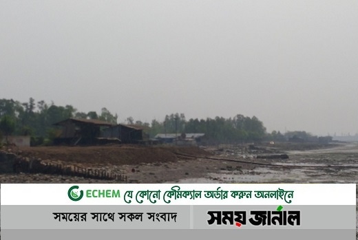 সীতাকুণ্ডে সমুদ্র থেকে বালু উত্তোলন চলছে পুকুর-দীঘি ভরাটের মহোৎসব