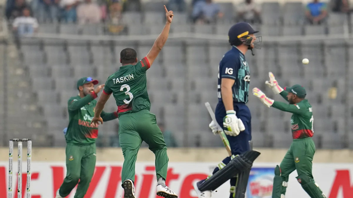 ঘুরে দাঁড়ানোর মিশনে ফিল্ডিংয়ে বাংলাদেশ