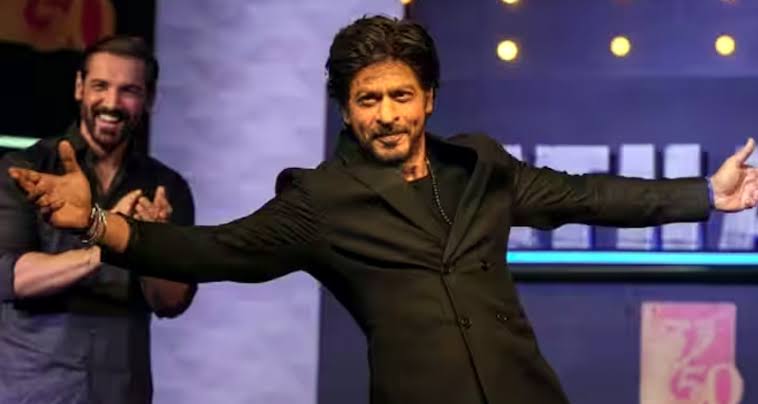 বলিউডে যে বিরল কাজ করতে চলেছেন শাহরুখ