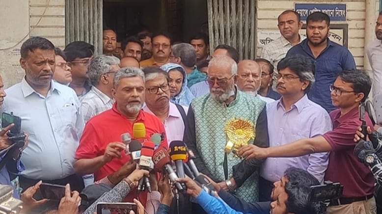 খুলনায় চিকিৎসকদের কর্মবিরতি স্থগিত