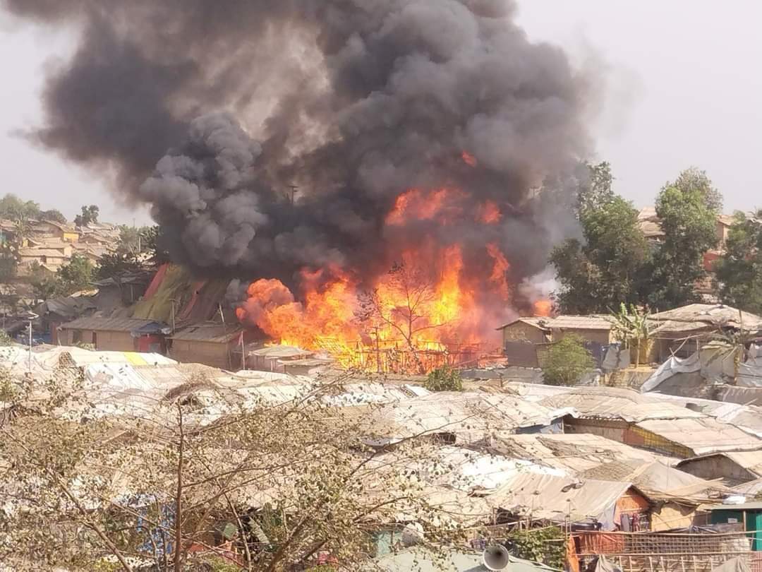 উখিয়া রোহিঙ্গা ক্যাম্পে ফের ভয়াবহ অগ্নিকাণ্ড