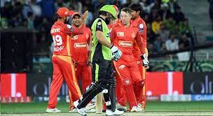 পিএসএলের উদ্বোধনী ম্যাচে ইসলামাবাদকে দুরমুশ করল লাহোর