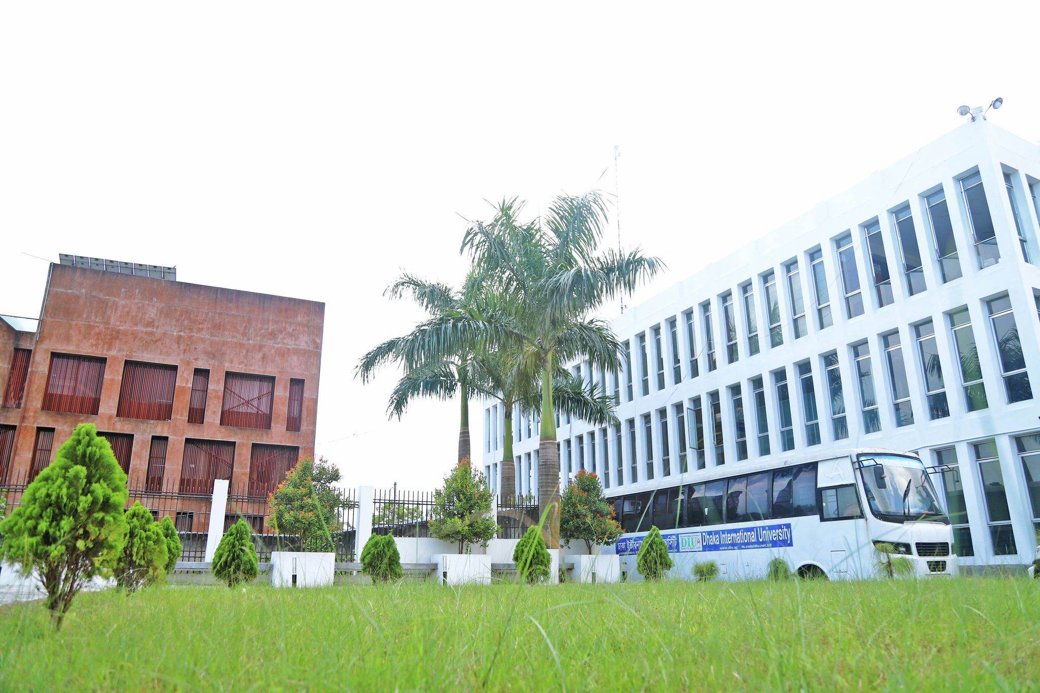 ডিআইইউতে শিক্ষার্থীকে পেটানোর ঘটনায় রহস্যজনক তদন্ত