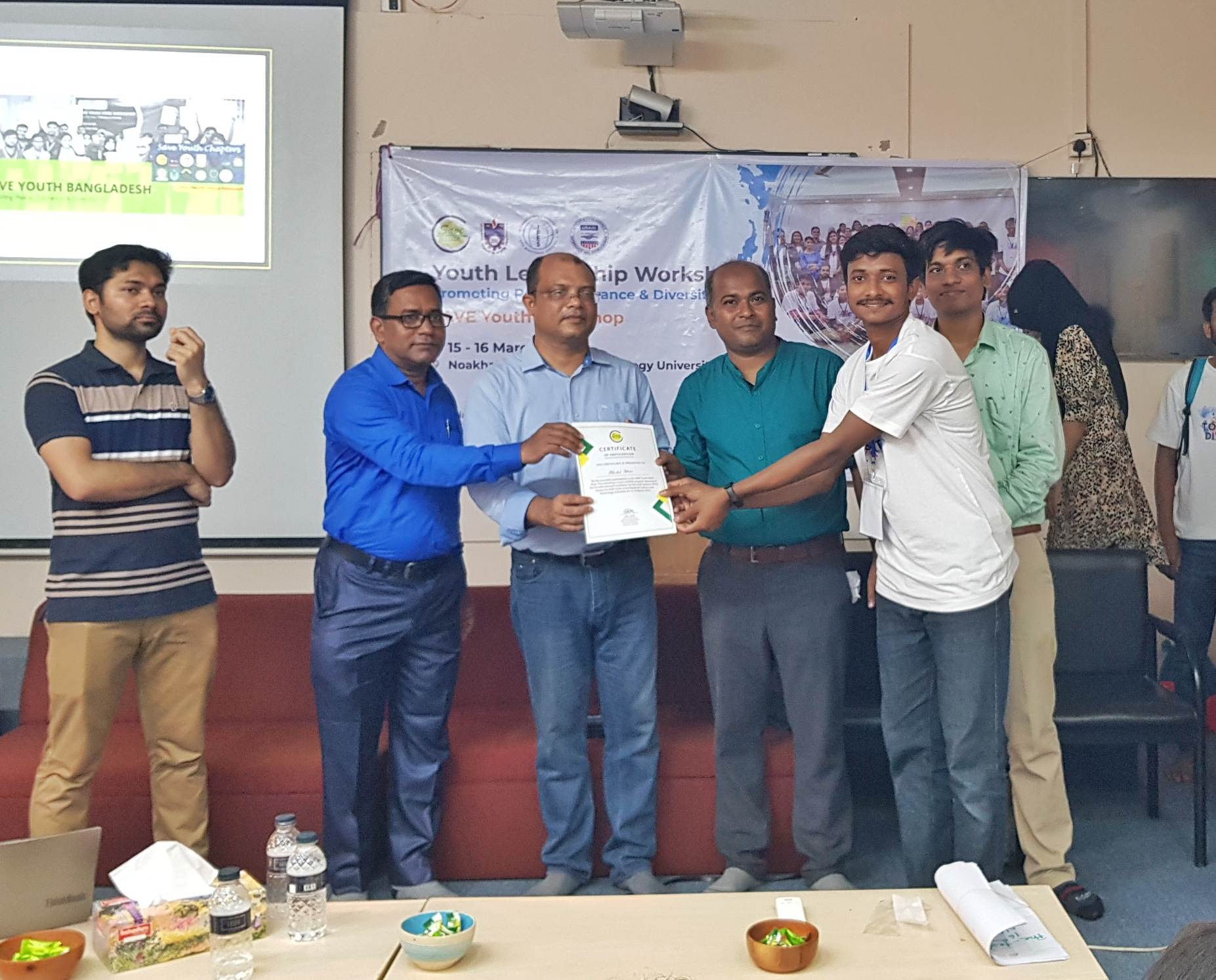 নোবিপ্রবিতে তরুণ লিডারশীপ কর্মশালা অনুষ্ঠিত