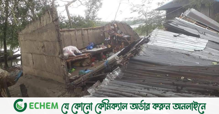 শ্যামনগরে টর্নেডোর আঘাতে ঘরবাড়ি বিধ্বস্ত