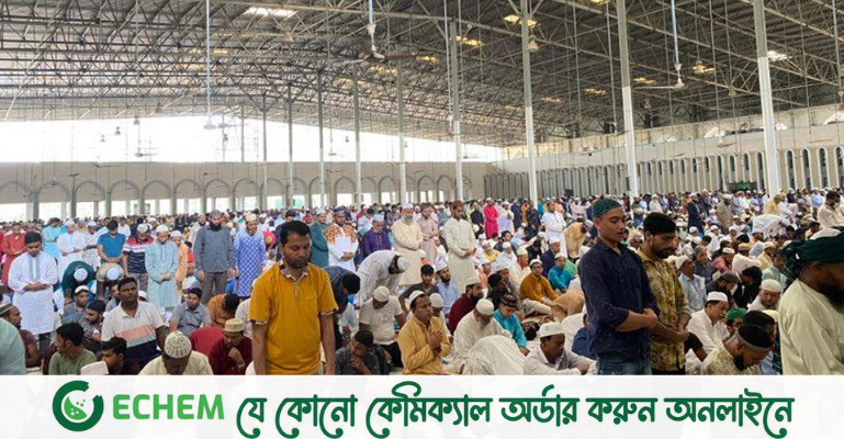 রমজানের প্রথম জুমায় মসজিদে মুসল্লিদের ঢল