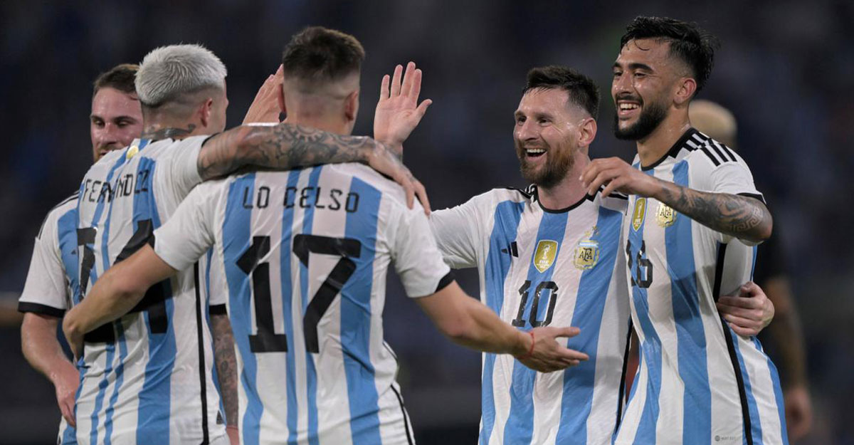 মেসির মাইলফলক ছোঁয়া হ্যাটট্রিক, আর্জেন্টিনার গোল উৎসব