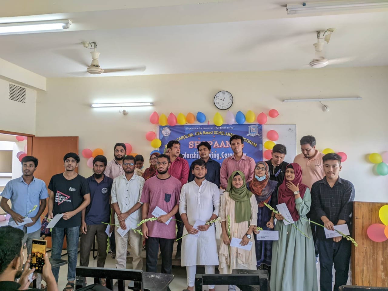 প্রতি মাসে সোপানের মেধাবৃত্তি পাচ্ছেন কুবির সিএসই বিভাগের ১২ শিক্ষার্থী