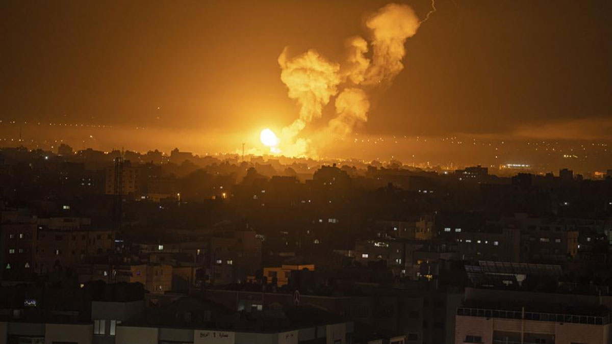 রাতে সিরিয়ায় হামলা চালাল ইসরায়েল