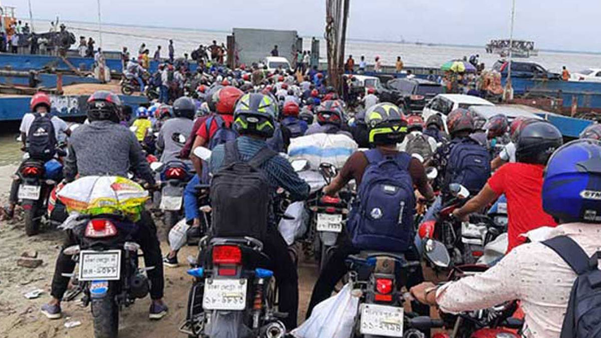 মোটরসাইকেল পারাপারে মাওয়া ঘাটে থাকবে ফেরি