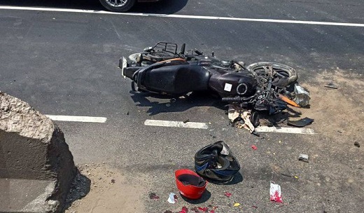 সীতাকুণ্ডে কাভার্ডভ্যানের ধাক্কায় এক মোটরসাইকেল আরোহীর মৃত্যু