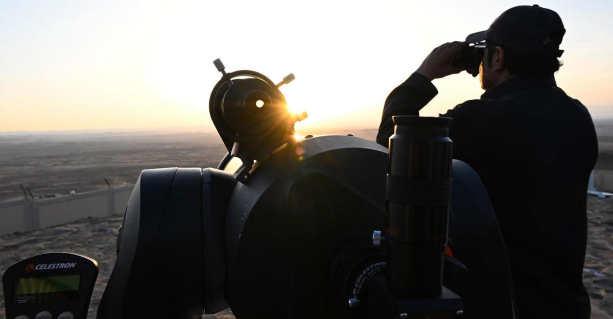 শুক্র নয়, মধ্যপ্রাচ্যে ঈদ শনিবার: পূর্বাভাস পাল্টাল আমিরাত