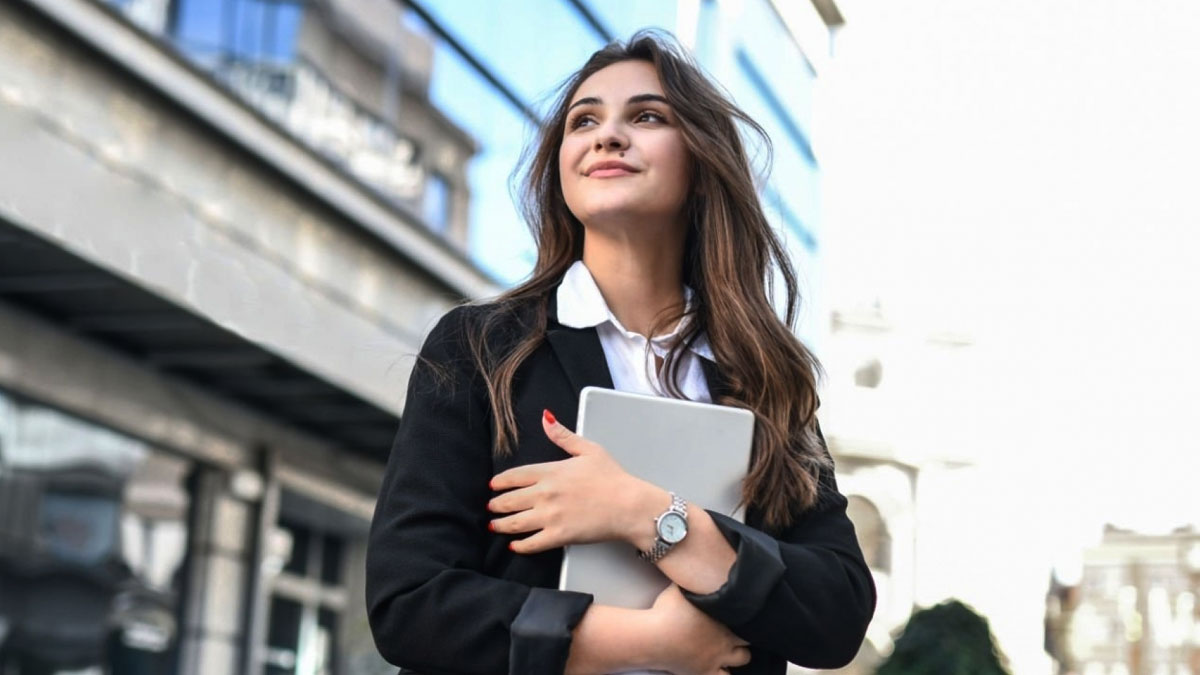 এসএসসি পাসে এয়ারলাইন্সে চাকরি, নেবে ৫০ জন