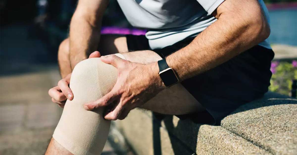 পায়ের পেশিতে হঠাৎ টান ধরলে করণীয়