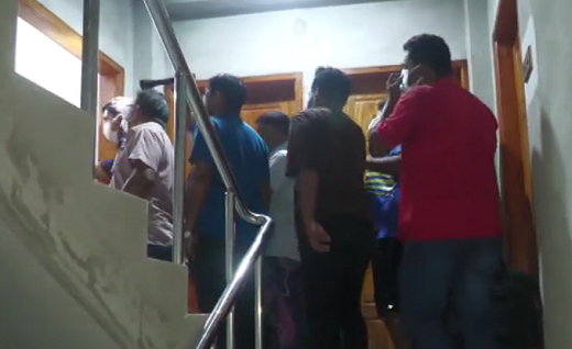 ফরিদপুরে ফ্ল্যাট থেকে এক ব্যক্তির ঝুলন্ত লাশ উদ্ধার