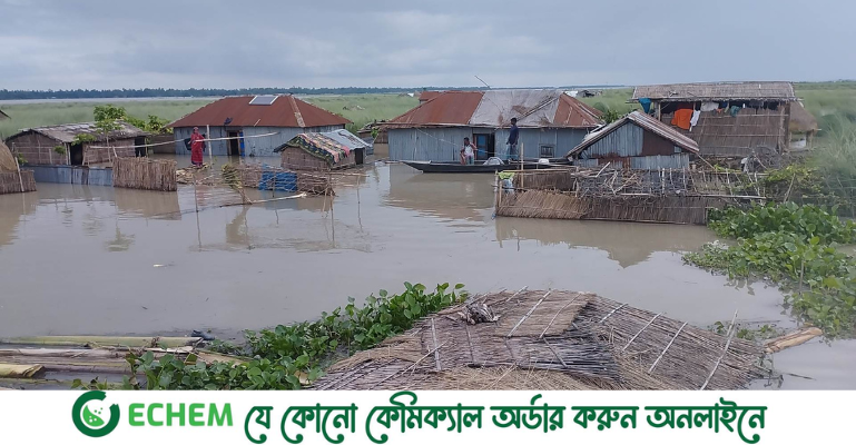 কুড়িগ্রামে নদীর পানি বিপৎসীমার ওপরে, অর্ধ লক্ষাধিক মানুষ খাবার-বিশুদ্ধ পানির সংকটে