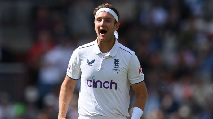 পঞ্চম বোলার হিসেবে টেস্ট ক্রিকেটে ৬০০ উইকেট ব্রডের